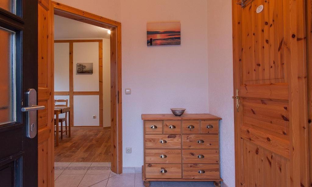 Haus Schilfkante - Wohnung 2 Wieck Buitenkant foto