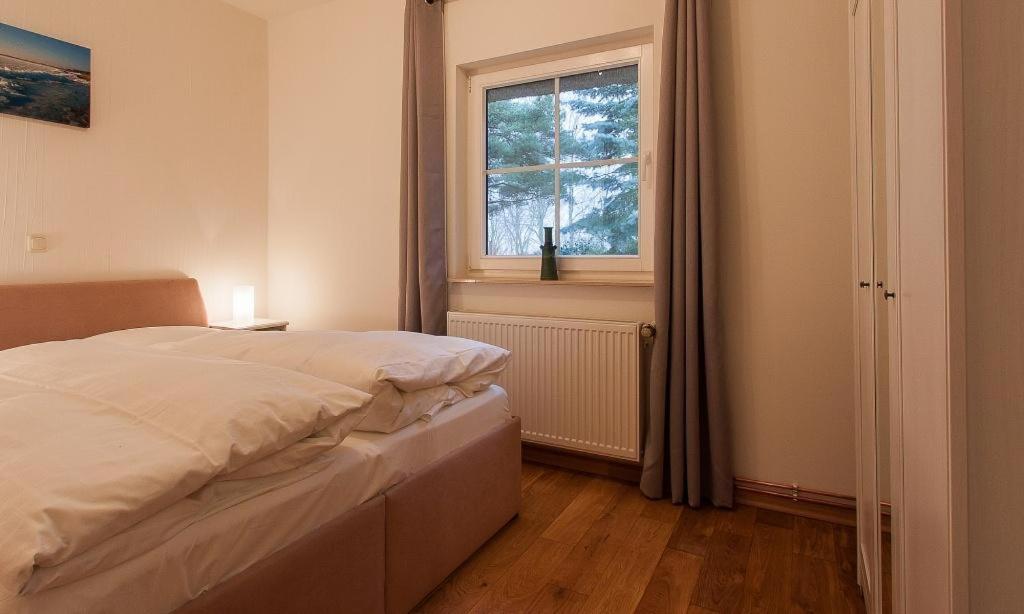 Haus Schilfkante - Wohnung 2 Wieck Buitenkant foto